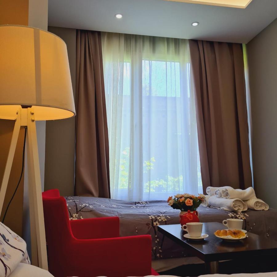 Hotel Driti New Bazaar Тирана Экстерьер фото